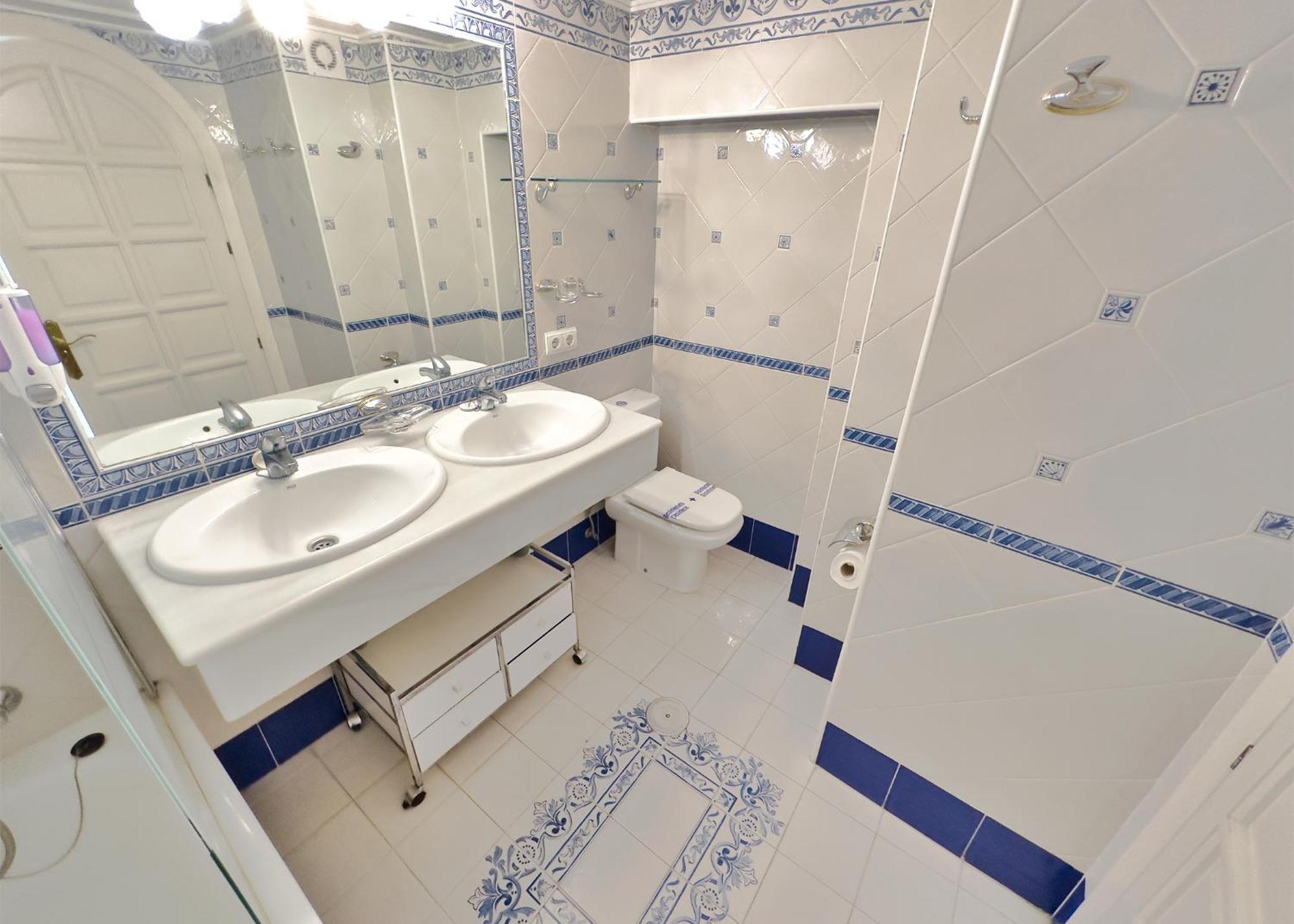 Skol 508 West Facing Duplex Apartment With Amazing Sea Views Марбеля Екстериор снимка